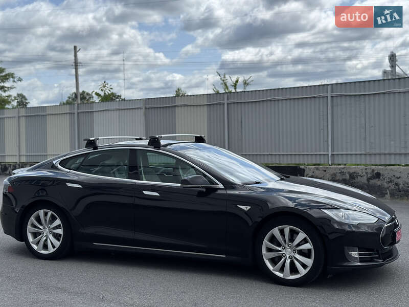 Лифтбек Tesla Model S 2013 в Виннице фото 5 Лифтбек Tesla Model S 2013 в Виннице