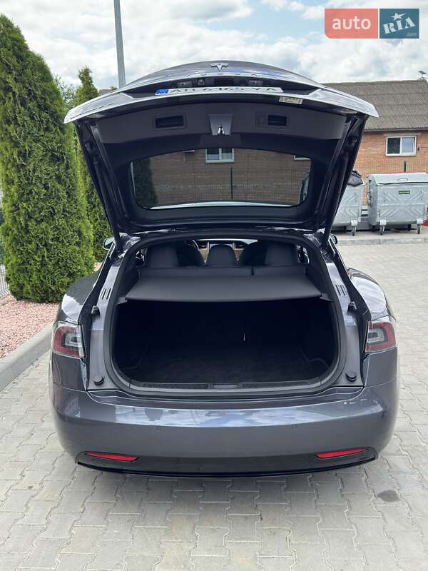 Ліфтбек Tesla Model S 2020 в Вінниці фото 36 Ліфтбек Tesla Model S 2020 в Вінниці