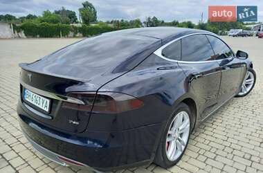 Лифтбек Tesla Model S 2014 в 