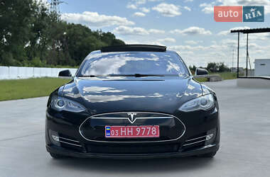 Лифтбек Tesla Model S 2013 в 