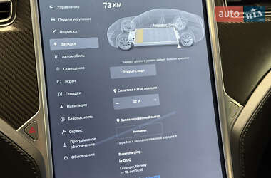 Лифтбек Tesla Model S 2014 в 