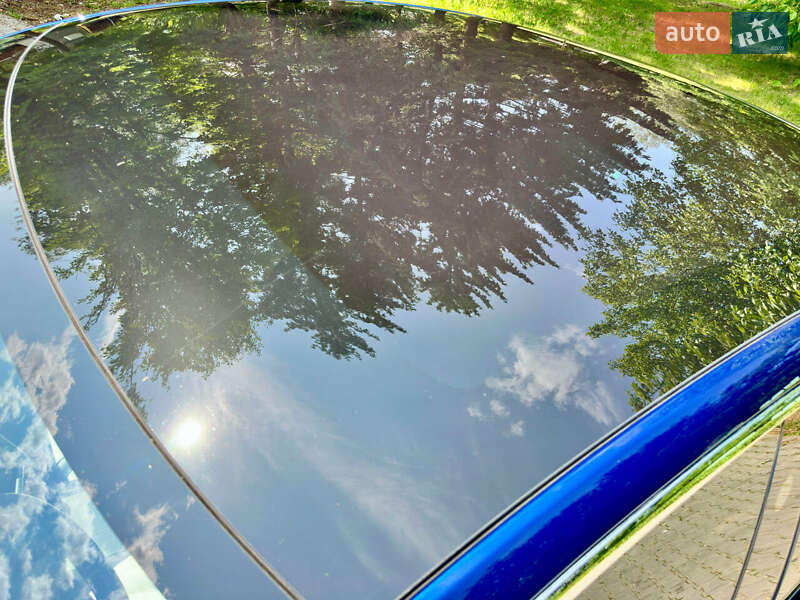 Лифтбек Tesla Model S 2018 в Черновцах