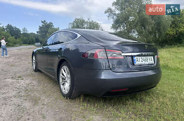 Лифтбек Tesla Model S 2016 в 