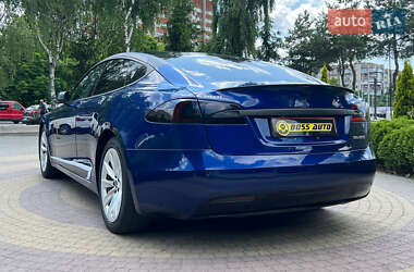Лифтбек Tesla Model S 2019 в 