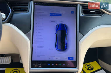 Лифтбек Tesla Model S 2019 в 