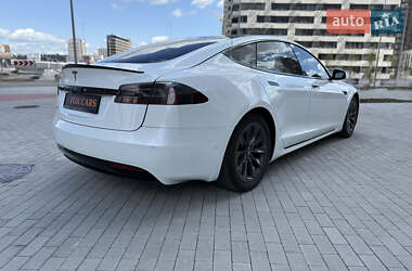 Лифтбек Tesla Model S 2019 в 