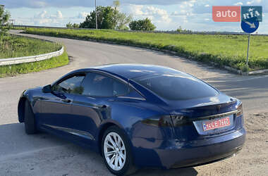 Лифтбек Tesla Model S 2016 в 