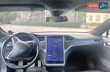 Ліфтбек Tesla Model S 2015 в 