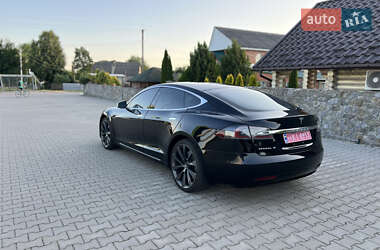 Лифтбек Tesla Model S 2018 в 