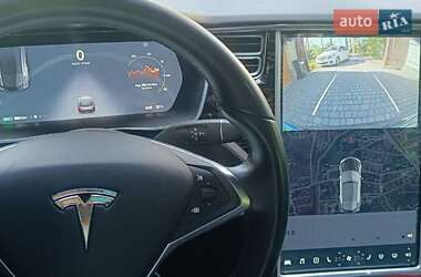 Лифтбек Tesla Model S 2016 в 