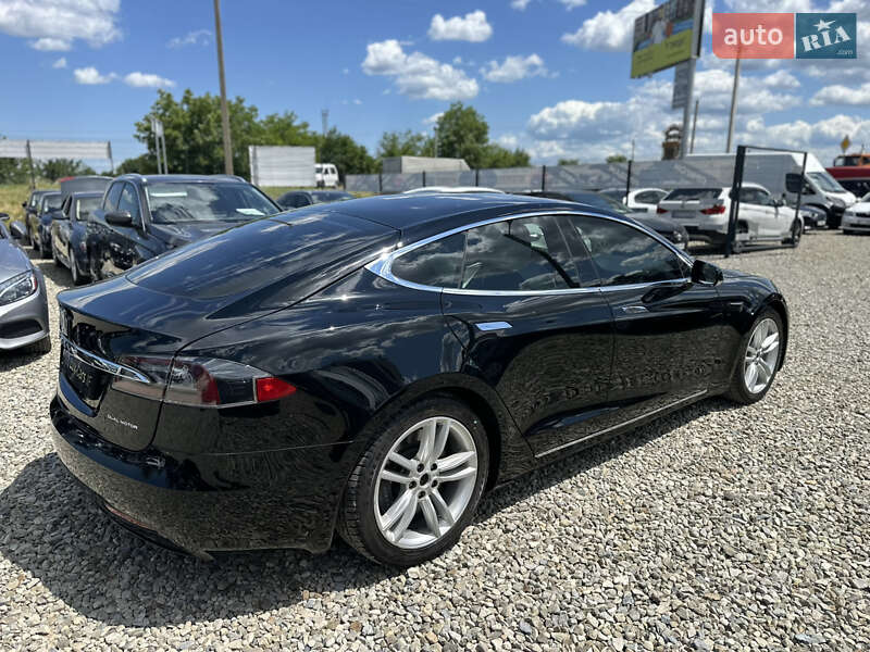 Лифтбек Tesla Model S 2020 в Ивано-Франковске
