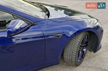 Ліфтбек Tesla Model S 2016 в 
