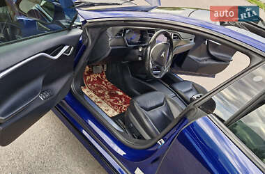 Ліфтбек Tesla Model S 2016 в 