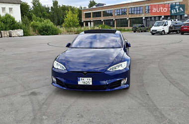 Ліфтбек Tesla Model S 2016 в 