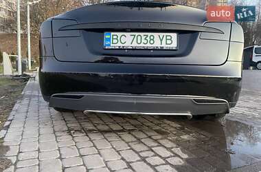 Ліфтбек Tesla Model S 2014 в 