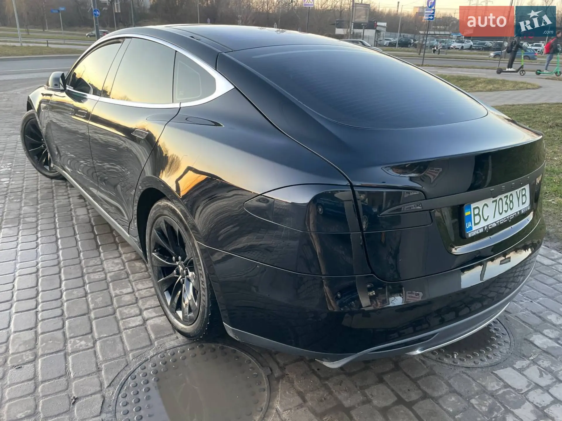 2014 Tesla Model S - мініатюра 93