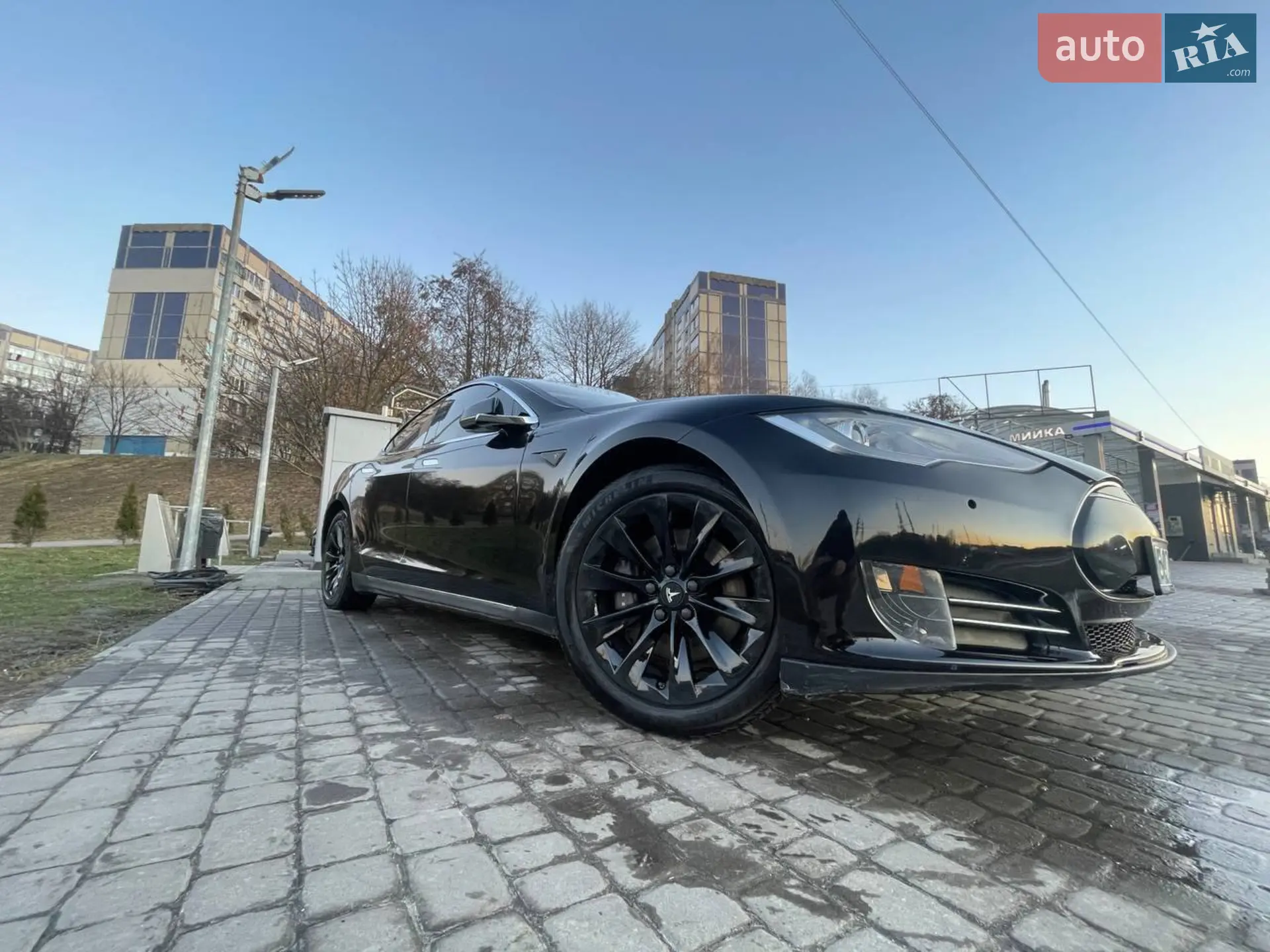 2014 Tesla Model S - мініатюра 117