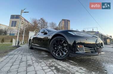Ліфтбек Tesla Model S 2014 в 
