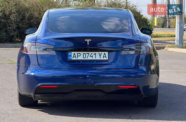 Лифтбек Tesla Model S 2022 в 