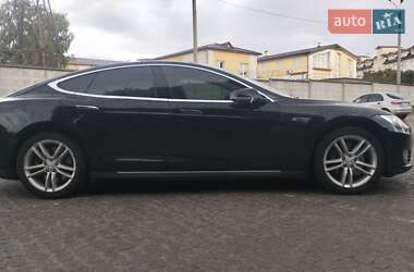 Ліфтбек Tesla Model S 2016 в 
