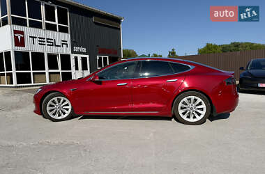 Лифтбек Tesla Model S 2017 в 