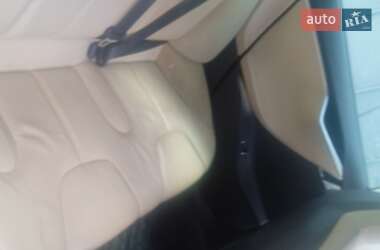 Лифтбек Tesla Model S 2014 в 