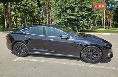 Лифтбек Tesla Model S 2015 в Харькове