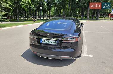 Лифтбек Tesla Model S 2015 в Харькове