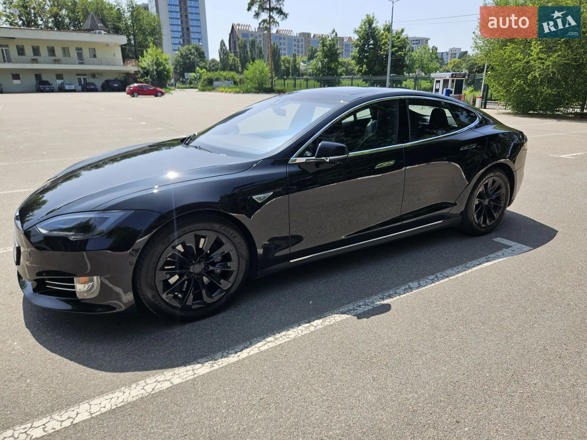 2015 Tesla Model S - мініатюра 13