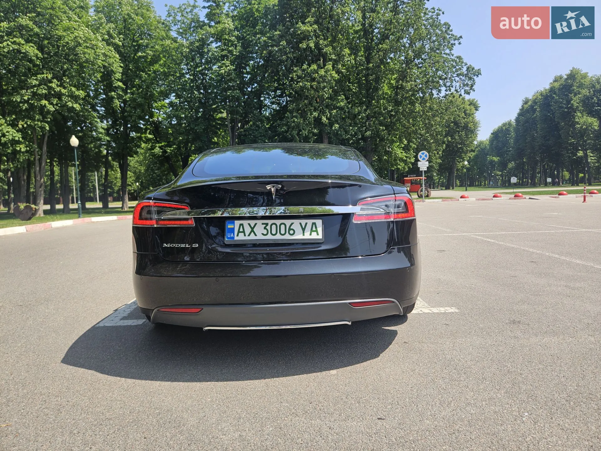 2015 Tesla Model S - мініатюра 17