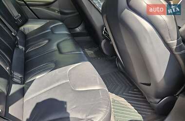 Лифтбек Tesla Model S 2015 в 