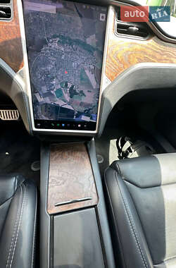 Ліфтбек Tesla Model S 2018 в 