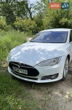 Лифтбек Tesla Model S 2014 в Харькове