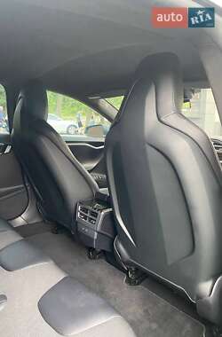 Ліфтбек Tesla Model S 2016 в 