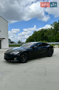 Лифтбек Tesla Model S 2018 в 
