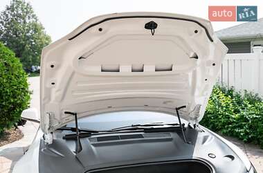 Лифтбек Tesla Model S 2024 в 