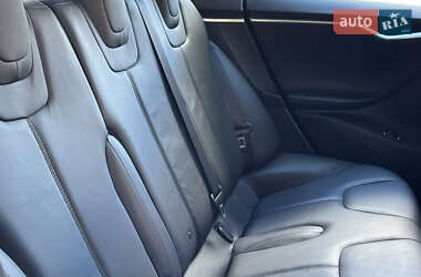 Лифтбек Tesla Model S 2013 в 