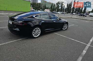 Лифтбек Tesla Model S 2018 в 