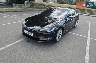 Лифтбек Tesla Model S 2018 в 