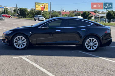 Ліфтбек Tesla Model S 2018 в 