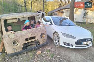 Ліфтбек Tesla Model S 2016 в 