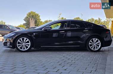 Лифтбек Tesla Model S 2018 в 