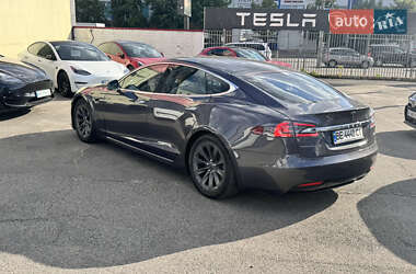 Лифтбек Tesla Model S 2018 в 