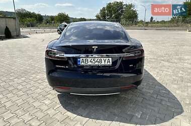 Лифтбек Tesla Model S 2013 в Львове
