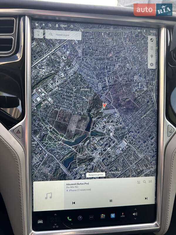 Лифтбек Tesla Model S 2016 в Полтаве фото 21 Лифтбек Tesla Model S 2016 в Полтаве