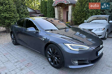 Ліфтбек Tesla Model S 2018 в 