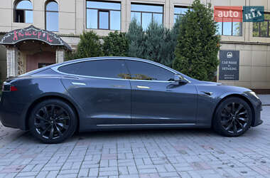 Ліфтбек Tesla Model S 2018 в 