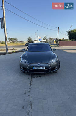 Лифтбек Tesla Model S 2013 в Одессе