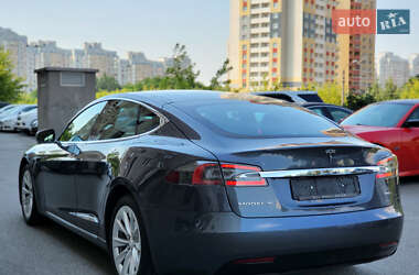 Ліфтбек Tesla Model S 2018 в 