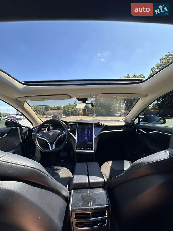 Лифтбек Tesla Model S 2013 в Тернополе